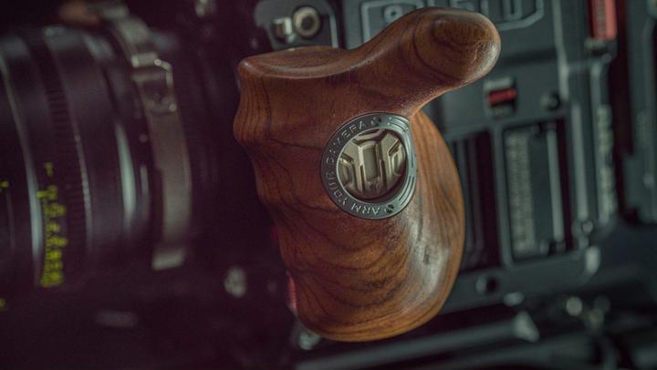 Actual product image Tilta Advanced Left Side Wooden Handle Type VIII (Grip)