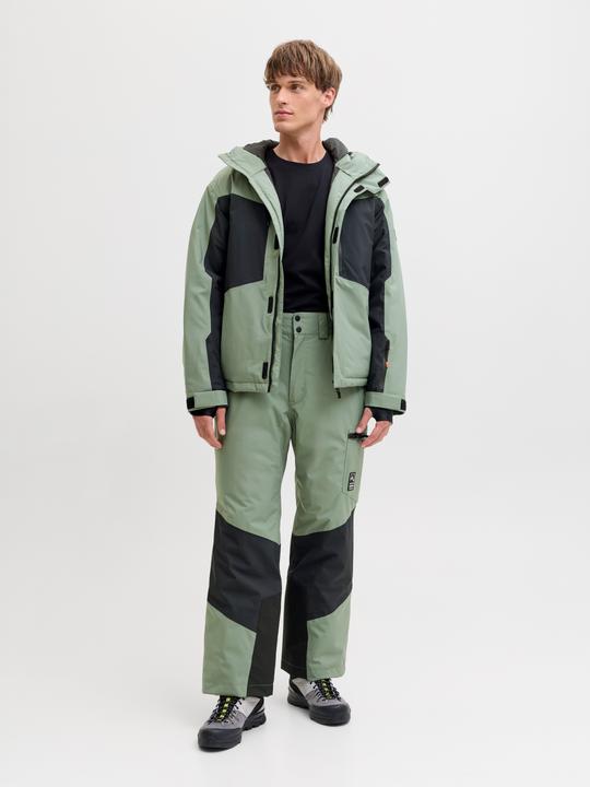 Actual product image Jack & Jones Shell-Jacke SKI AW25 Shell-Jacke (L)
