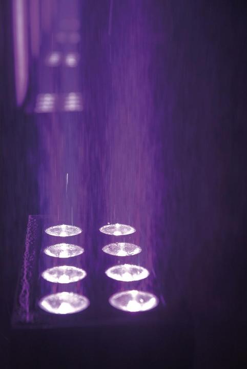 Produktbild Showtec Helix M1000 Q4 Mobile