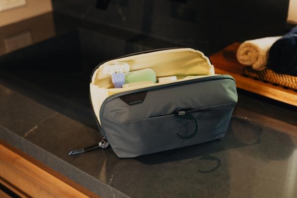 Actual product image Peak Design Waschbeutel (2.50 l)