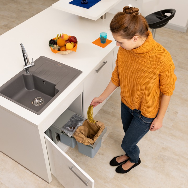 Actual product image Relaxdays Built-In Kitchen Bin, Pull Out