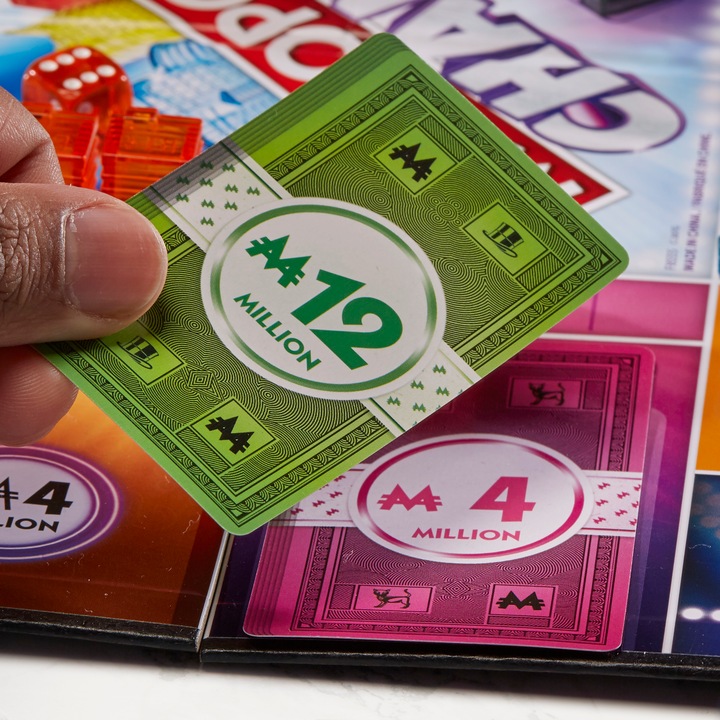 Actual product image Monopoly Ausgezockt Board Game (German)