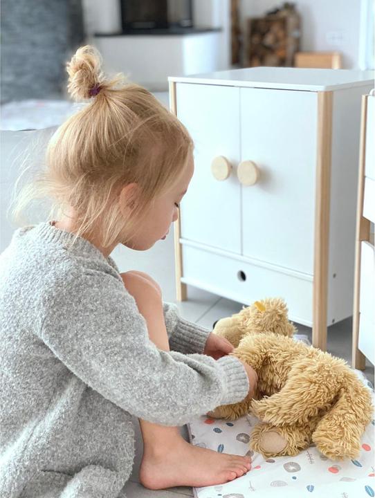 Actual product image small foot Little Button