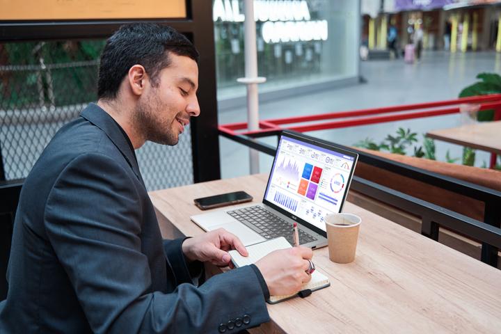 Produktbild ASUS Vivobook 14 PC Copilot+ (14", 512 GB, 16 GB, Eng. Int., Snapdragon X X1-26-100)