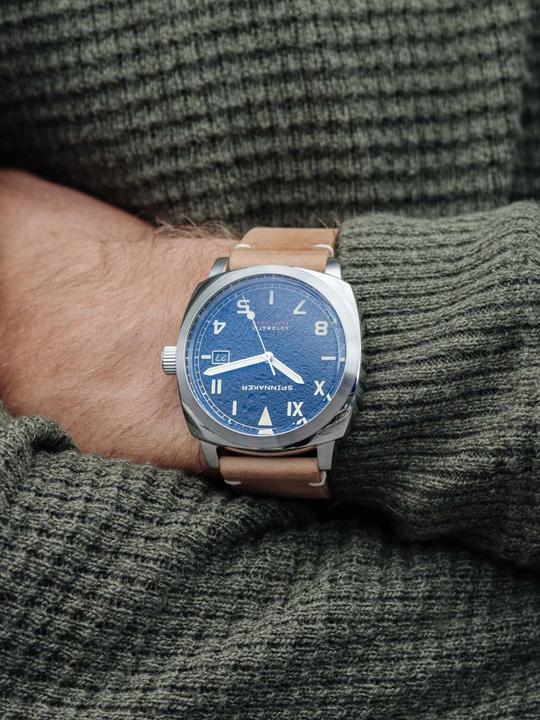 Actual product image Spinnaker SP-5071-01 Hull Automatic 42mm 10ATM (42 mm)