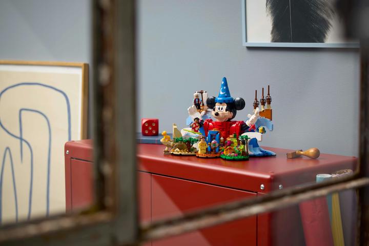Produktbild LEGO Disney Magie (21352, LEGO Ideas, LEGO Seltene Sets)