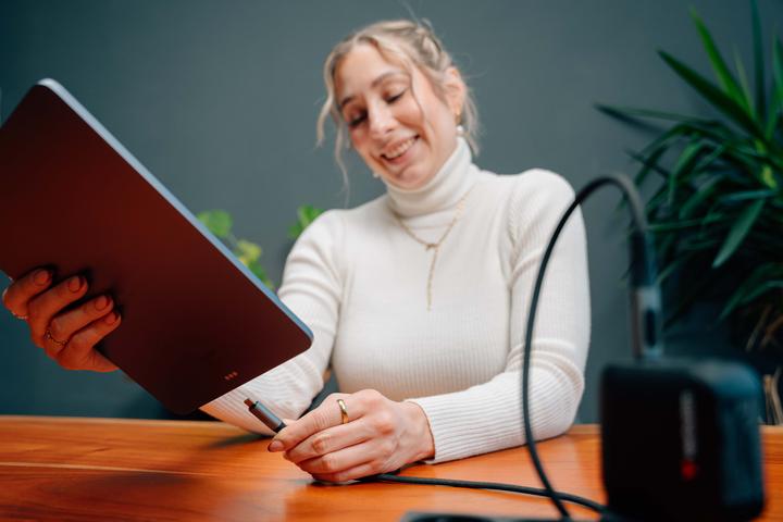 Actual product image Verbatim Sync & Charge USB C to USB C 100W Display 120 cm (1.20 m, USB 2.0, 100 W)