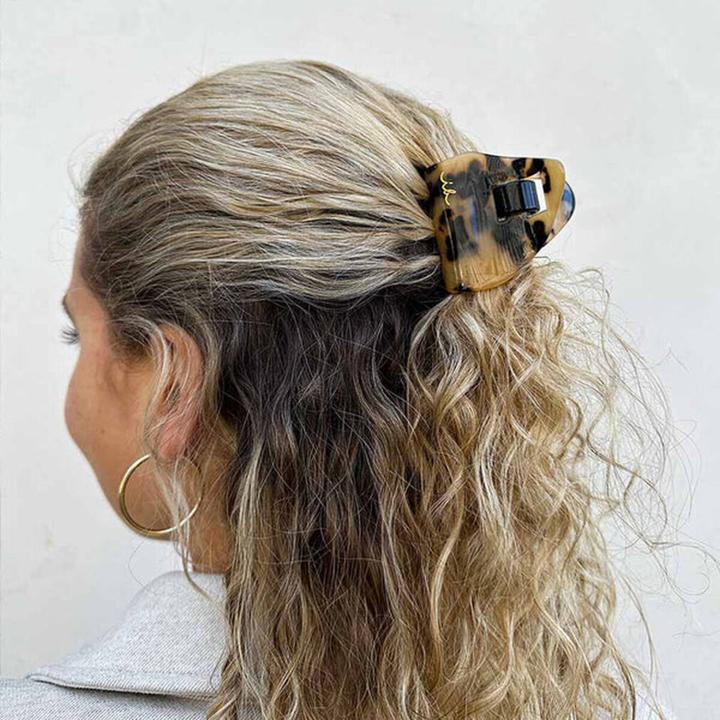 Actual product image Invisibobble Everclaw Leo Love (1 pcs.)