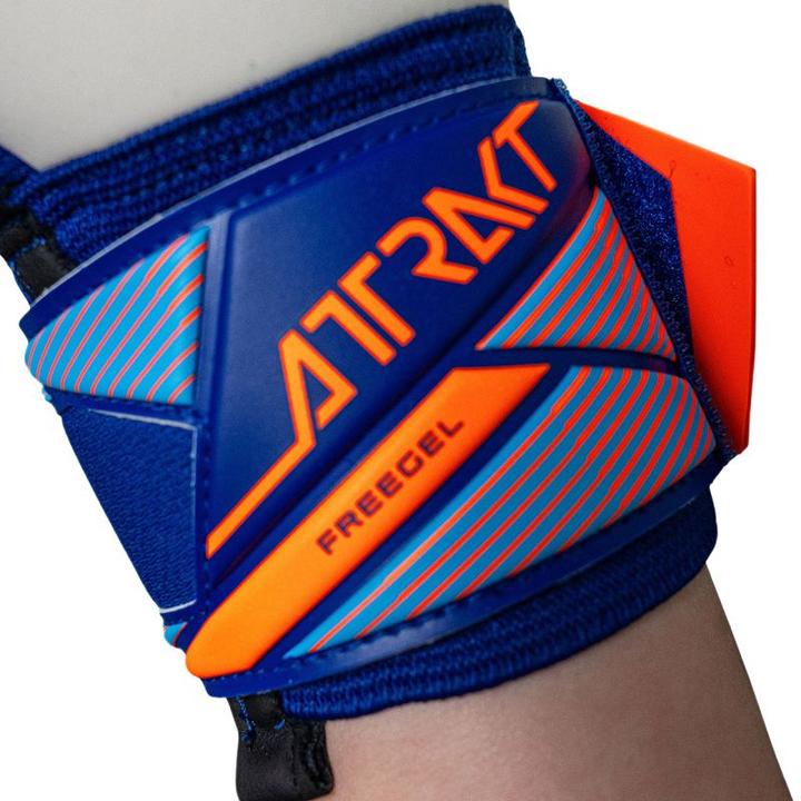 Actual product image Reusch Attrakt Freegel Advance (8)
