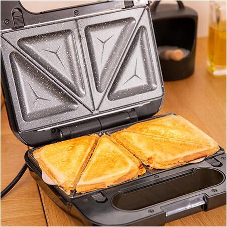 Actual product image Cecotec 4309 Rock'nToast