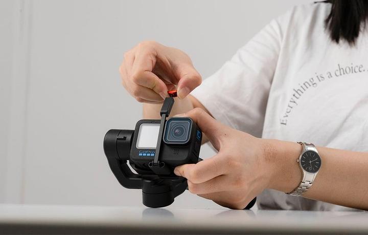 Actual product image Hohem iSteady Pro 4 (Action camera, 0.15 kg)