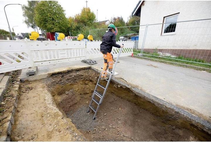 Actual product image Munk Günzburger Steps Construction Pit Ladder Insertion Part with 2 Steps (Scaffolding, 80 cm)