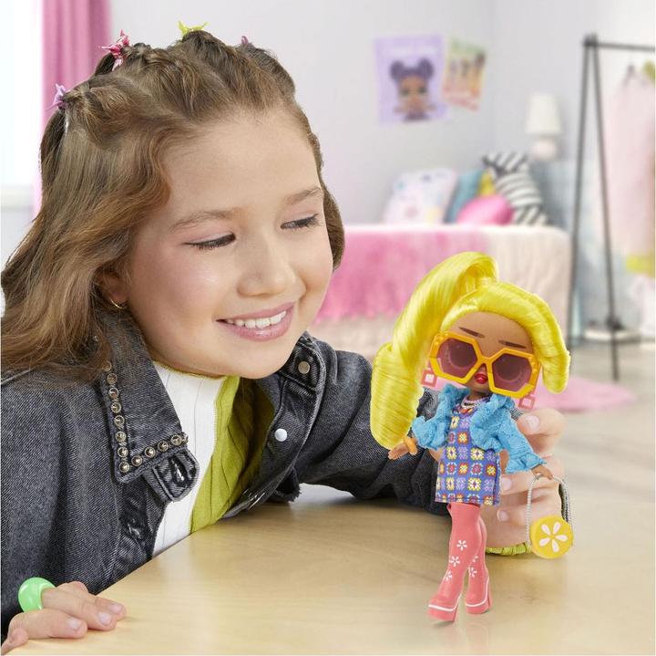 Produktbild MGA Tweens Core Doll - Hana Groove