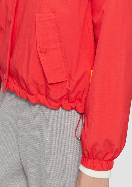 Produktbild S.Oliver Outdoor-Jacke Nylon-Jacke mit Kapuze und verstellbarem Saum (XS)