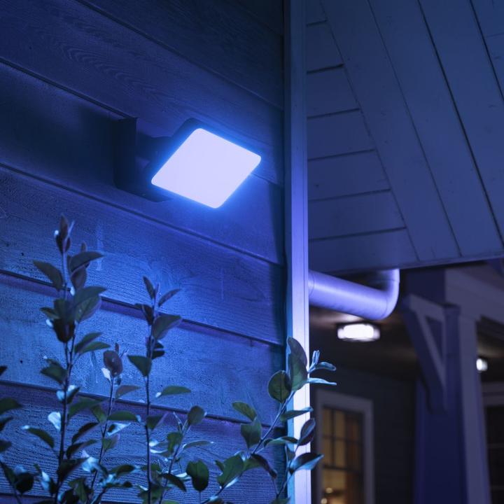 Actual product image Philips Hue Discover Base (2300 lm)