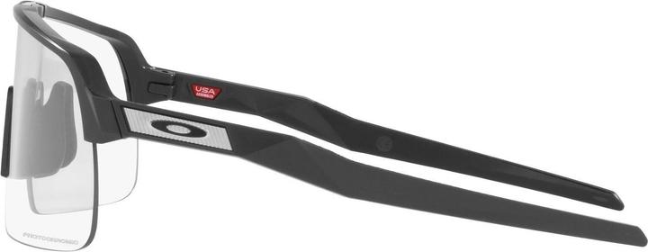 Actual product image Oakley Sutro Lite Sports Glasses (Mat carbon, CLEAR phototropic)