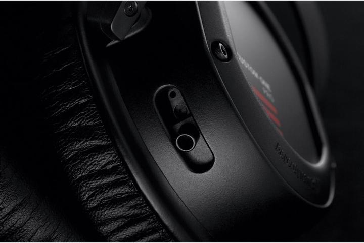 Actual product image Beyerdynamic Custom One Pro Plus (Cable)