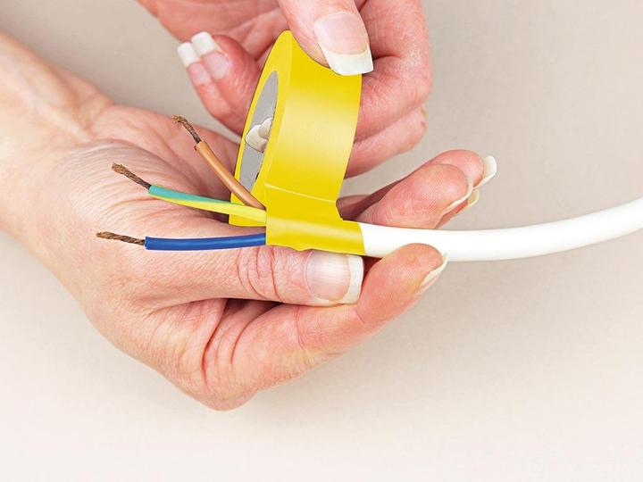 Actual product image Nitto INSULATING TAPE - YELLOW - 19 mm x 10 m (19 mm)