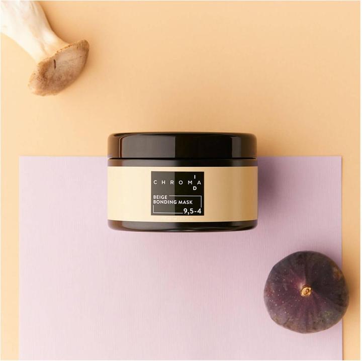 Image du produit Schwarzkopf Professional Chroma ID Bonding Color Mask 9.5-4 Platinum Blonde Beige (300 ml)