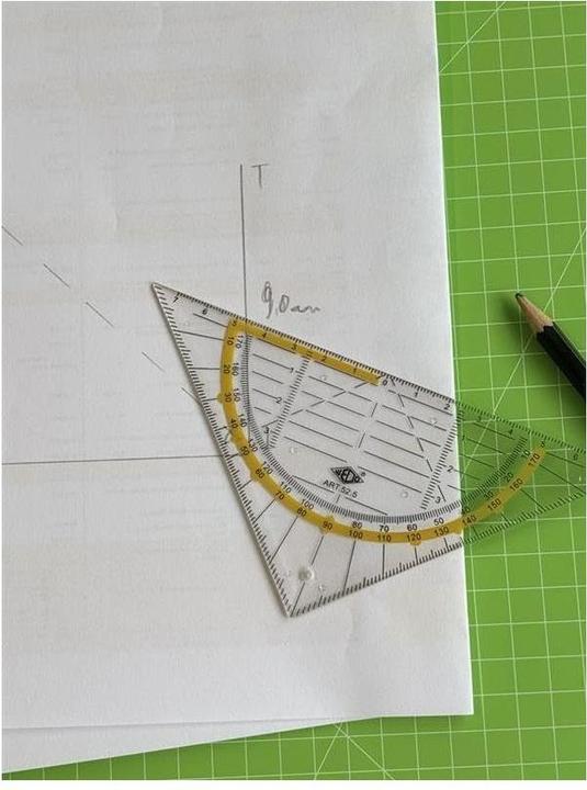 Produktbild Wedo Geometrie-Dreieck (16 cm, Kunststoff)