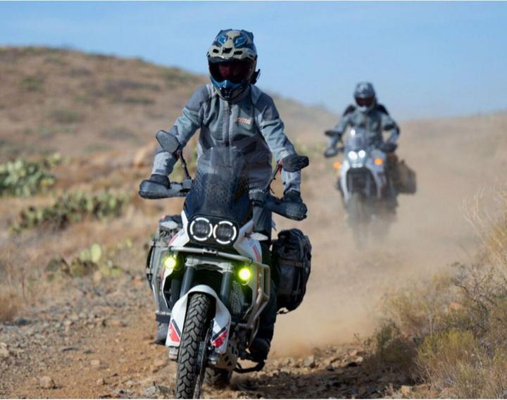 Actual product image Sena 60S Mesh-Intercom Headset mit Sound by Harman Kardon 1er-Set (Set of 1)