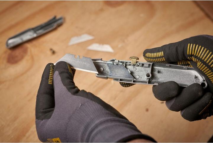 Actual product image Black & Decker Knife w. (Cutters)