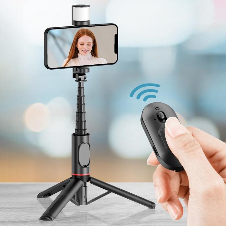 Image du produit Deltalabs Selfie Stick Tripod Support avec LED + déclencheur à distance Bluetooth