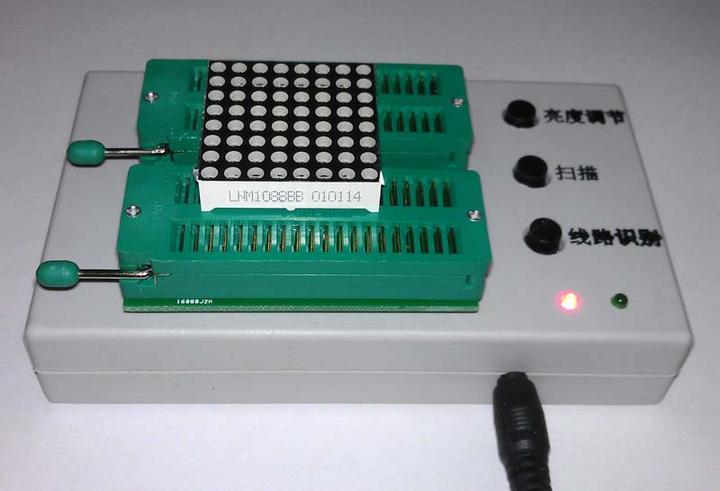 Image du produit OEM Matrice LED Ultra Bright 8x8 Bleu 3.2 x 3.2 cm