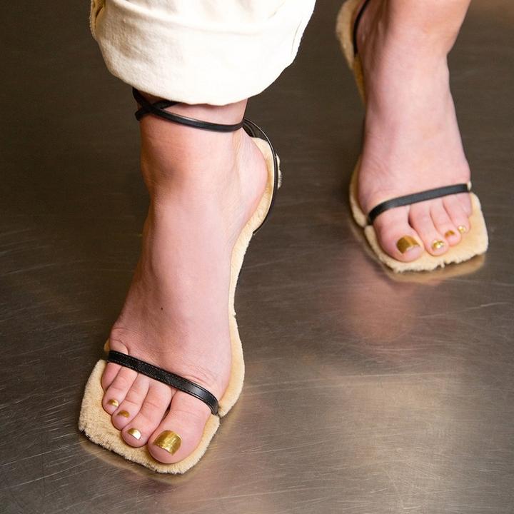Produktbild Love'n Layer - Metallic Toe Shiny Gold (Nagellacktrockner, Metallic Toe Shiny Gold)
