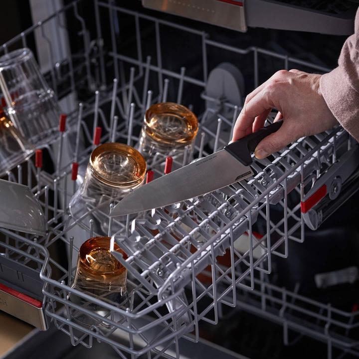 Produktbild Fiskars Hard Edge Large cook's peilis (20 cm)