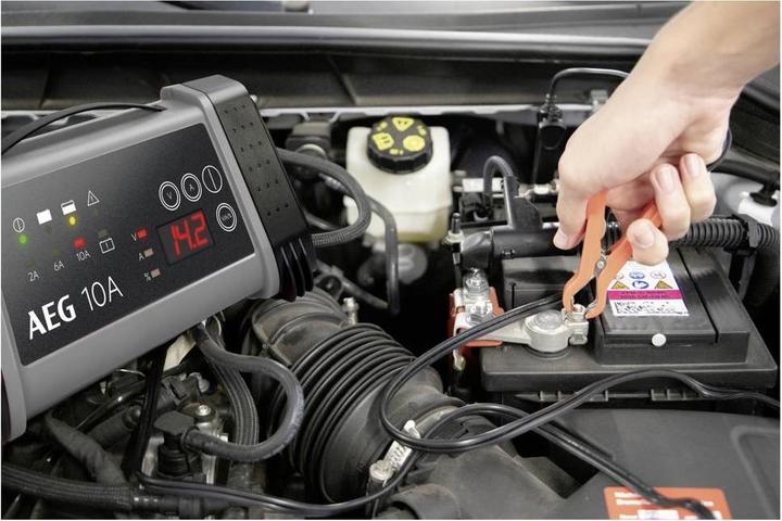 Image du produit AEG Lt 10.0 (12V, 24V, 10 A)