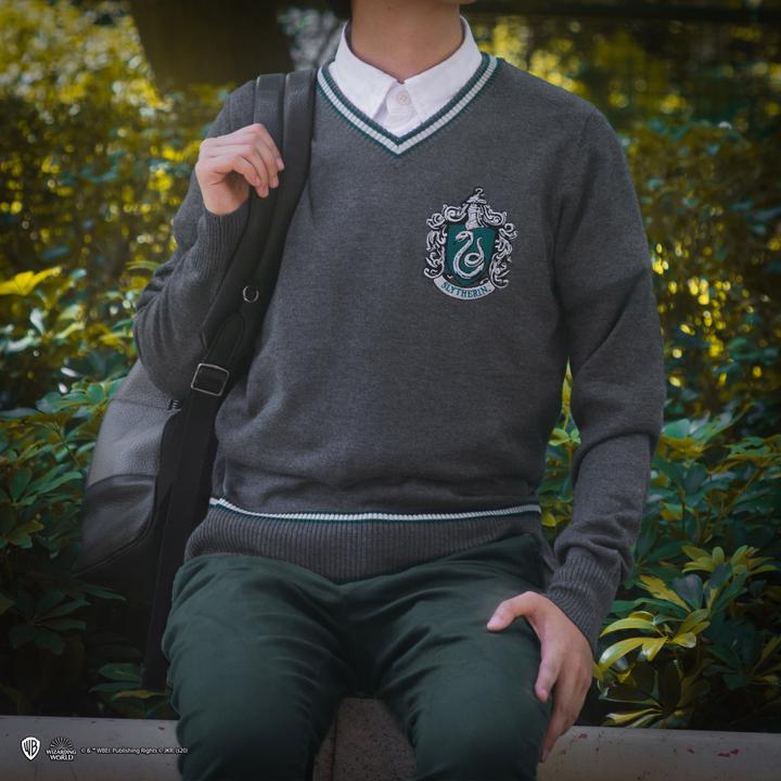Produktbild Cinereplicas Harry Potter - Slytherin - Grey Knitted Sweater - Small (S)