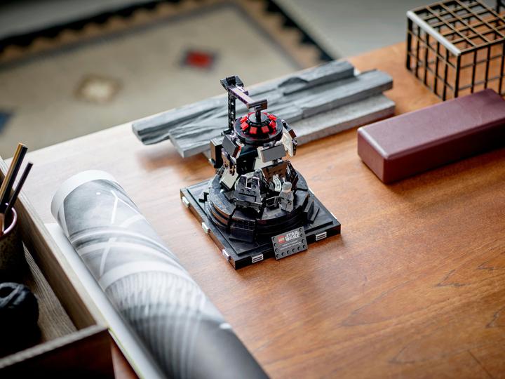 Produktbild LEGO Darth Vader - Meditationskammer (75296, LEGO Seltene Sets)