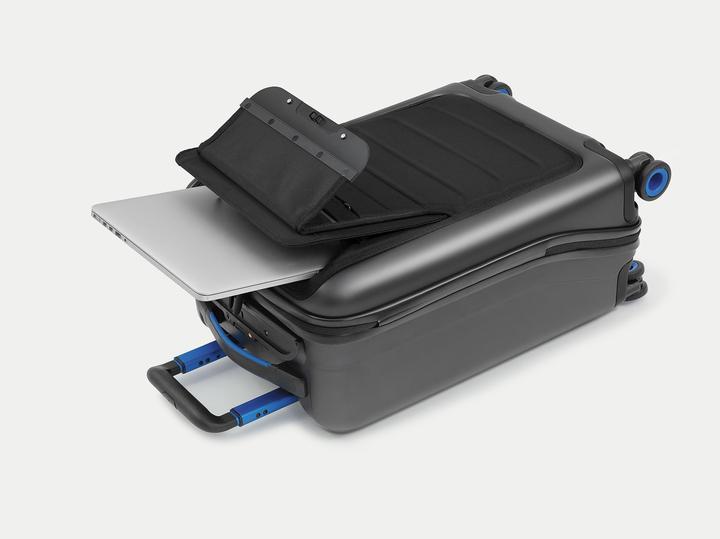Actual product image Bluesmart Carry-on