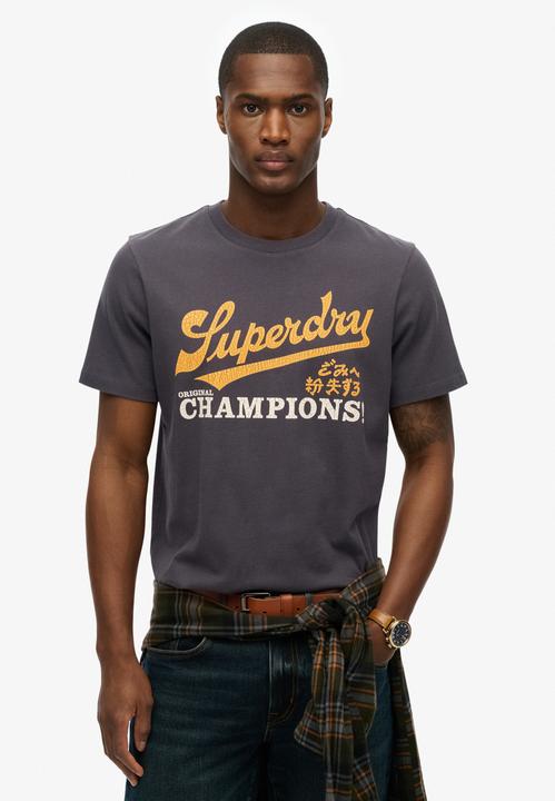 Actual product image Superdry Athletic Relaxed Tee (M)
