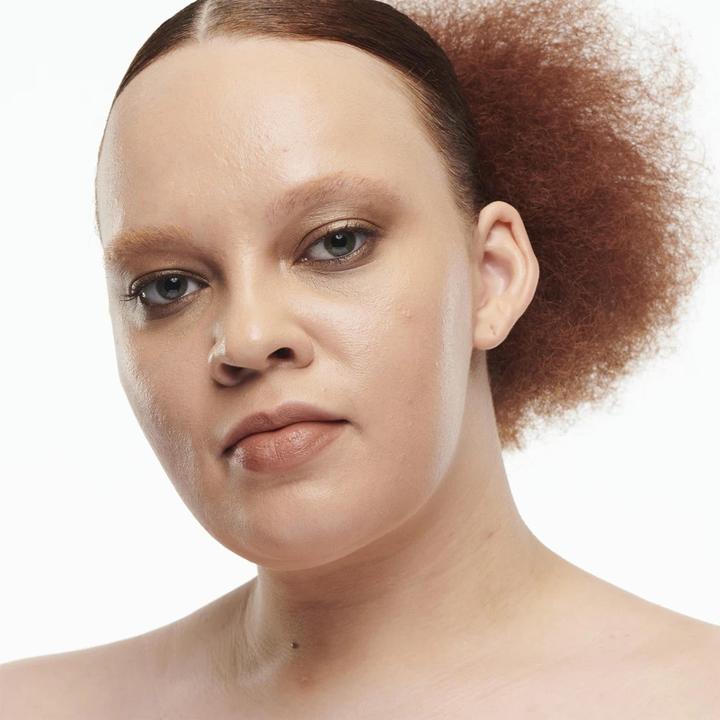 Image du produit MAC Cosmetics M.A.C. Studio Rad Serum Pow Fond de Teint NW15 (NW15)