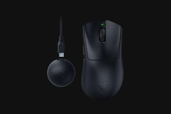 Actual product image Razer Deathadder V4 Pro Mouse Black (Wireless)