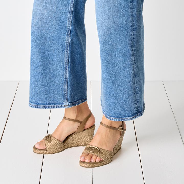 Actual product image Tamaris Sandal (39)