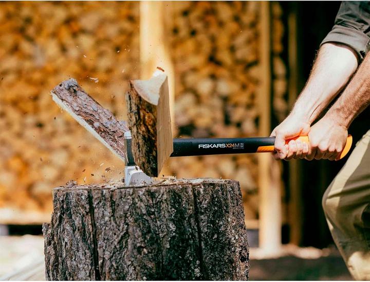 Actual product image Fiskars Splitting axe X24