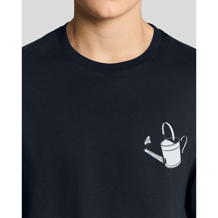 Produktbild Lyle and Scott Watering Can Graphic (M)