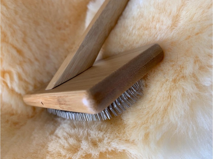 Actual product image Kaiser Lambskin brush (16 cm)