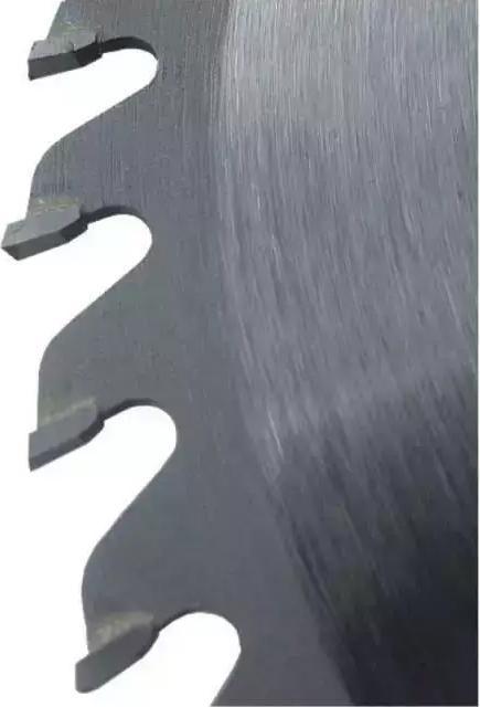 Produktbild Dedra Circular saw 210x30mm 24z. with cemented carbide - H21024