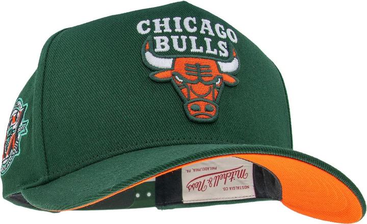 Produktbild Mitchell & Ness Snapback PRO CROWN Cap - Chicago Bulls kelly (One Size)