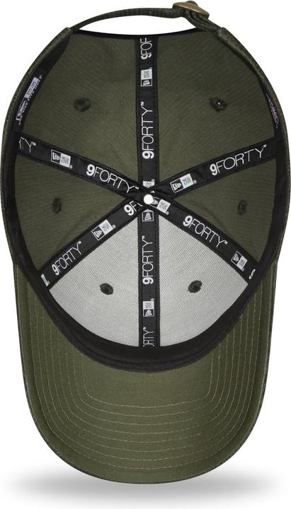 Actual product image New Era 9Forty Strapback Corduroy New York Yankees (One size)