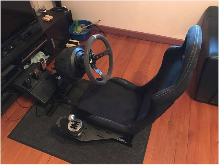 Actual product image Playseat Evolution Alcantara