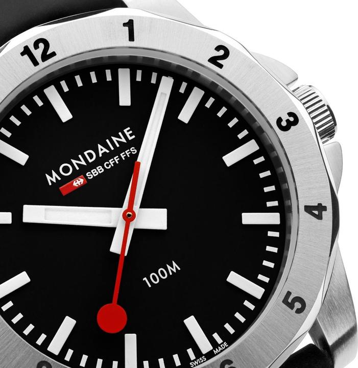 Immagine prodotto Mondaine MSN.42120.RB Numeri (Fatto in Svizzera, Orologio da polso analogico, 42 mm)