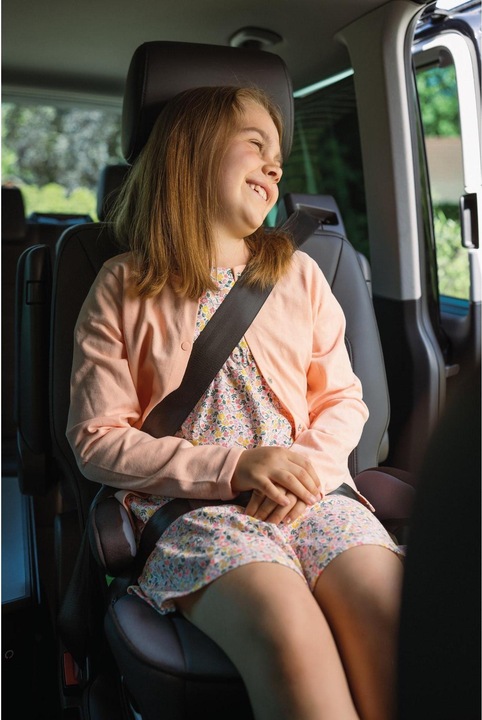 Produktbild Osann Autositz (Kindersitzerhöhung, ECE R129/i-Size Norm)