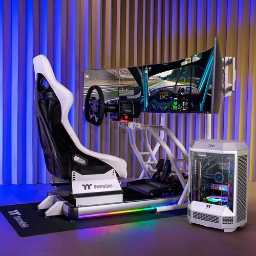 Produktbild Thermaltake Tt Triple Monitor Stand for Cockpit White