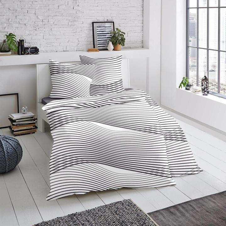Actual product image Traumschlaf Stafford (Bedding set, 135x200 cm + 80x80 cm)