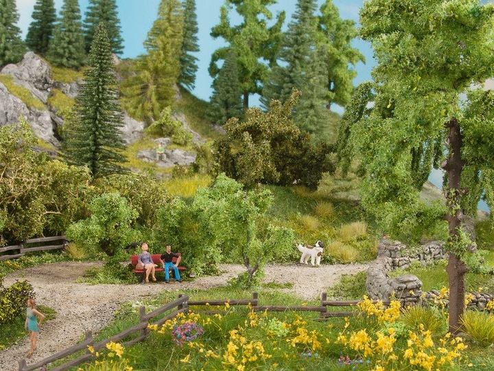 Actual product image Noch Meadow